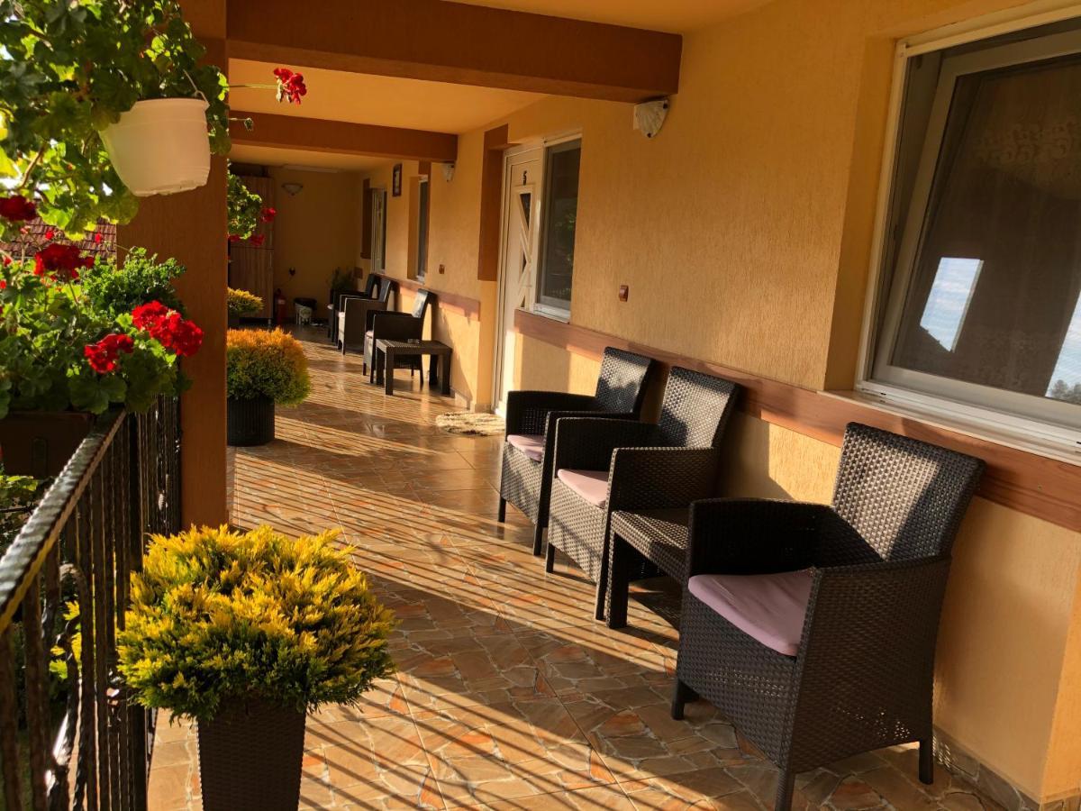 Casa Antonia Hotel Chiscau Bagian luar foto
