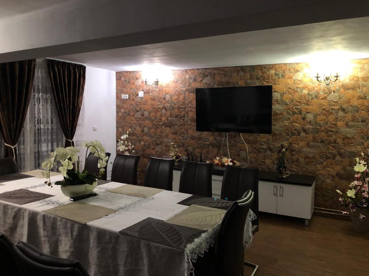 Casa Antonia Hotel Chiscau Bagian luar foto