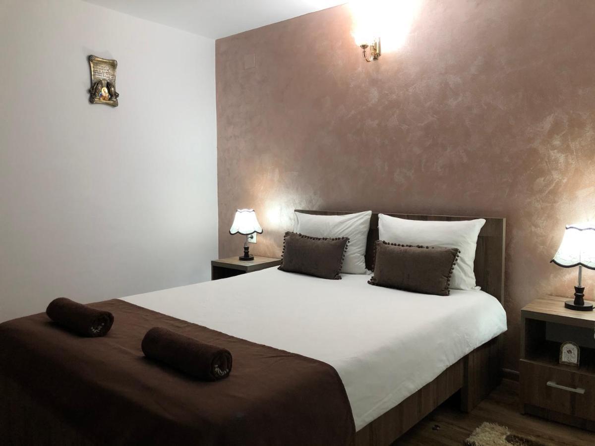 Casa Antonia Hotel Chiscau Bagian luar foto